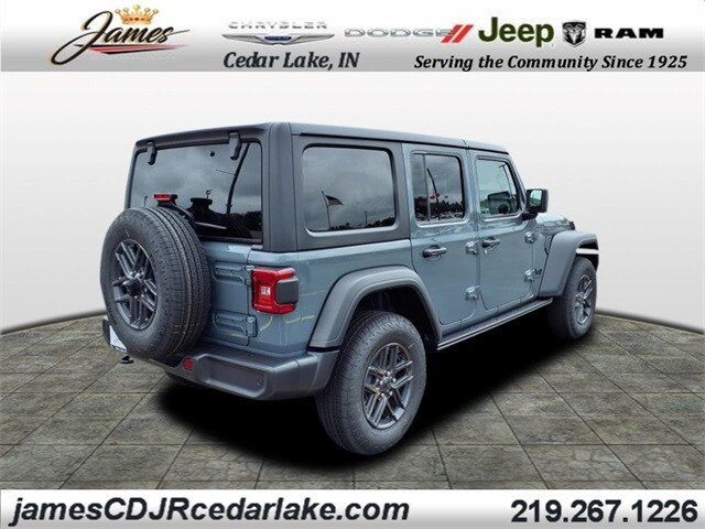 2025 Jeep Wrangler Sport S photo 4