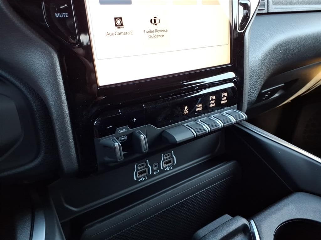 2026 RAM 2500 Big Horn - Photo 25