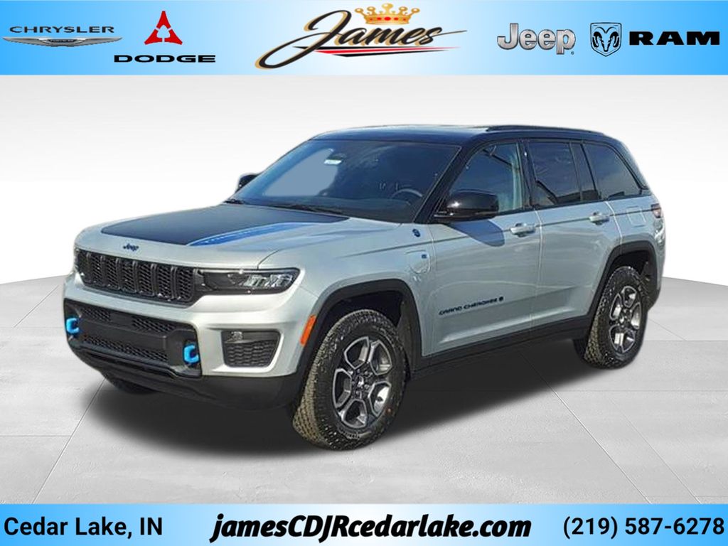 2023 Jeep Grand Cherokee Trailhawk 4xe 4x4's photo