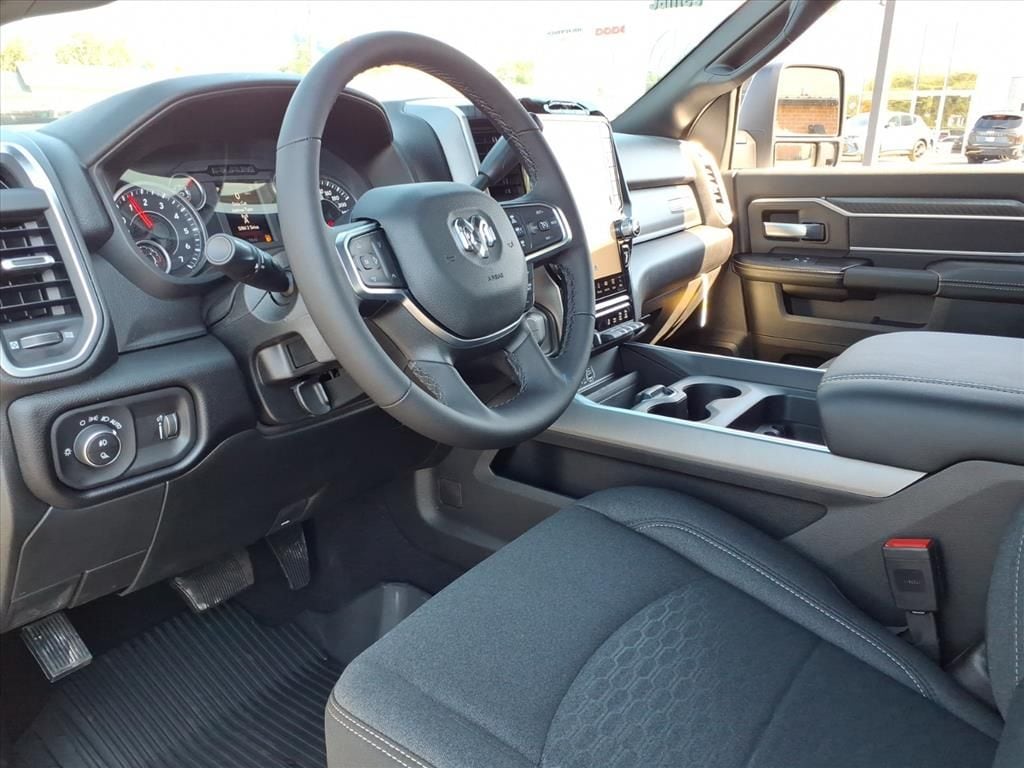 2026 RAM 2500 Big Horn - Photo 12