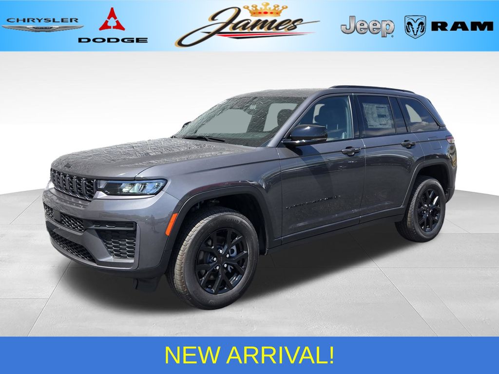 2026 Jeep Grand Cherokee Laredo Altitude 4x4's photo