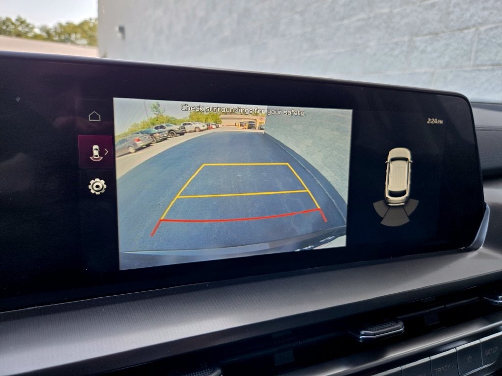 2025 Kia Telluride S - Photo 24