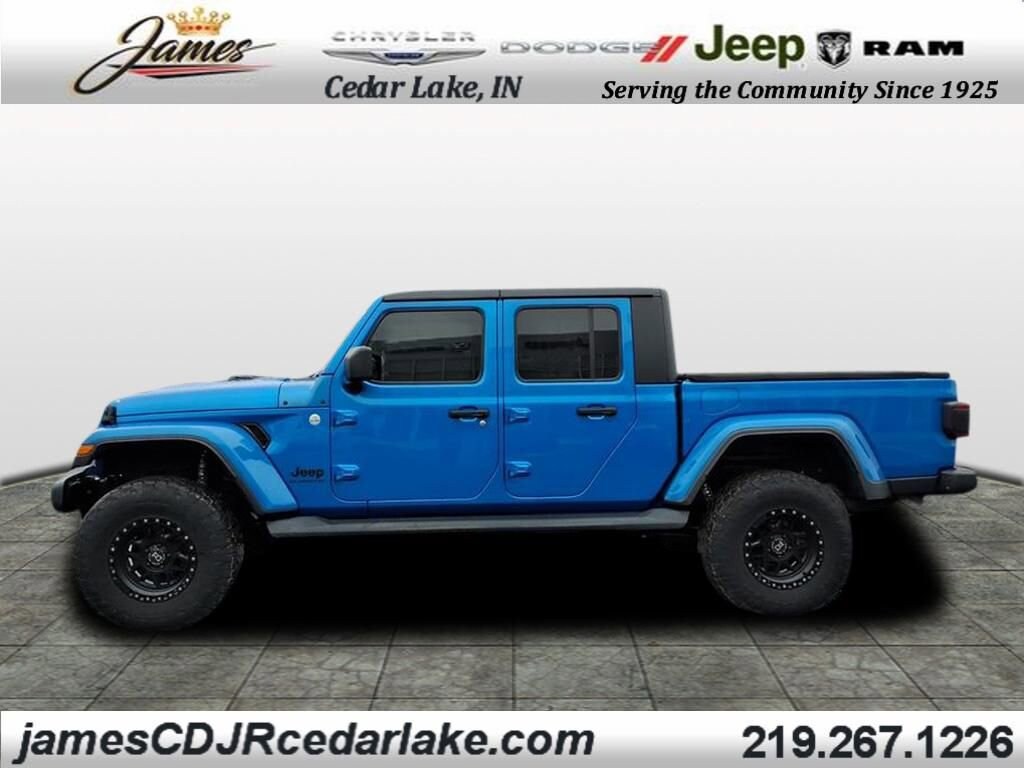 2021 Jeep Gladiator Sport photo 2