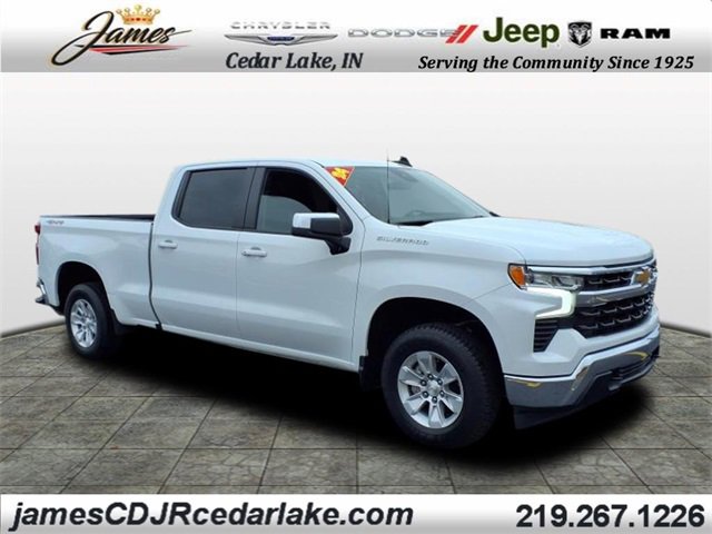 2024 Chevrolet Silverado 1500 LT photo 4