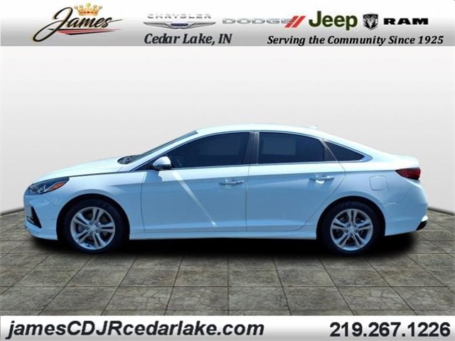 Used 2018 Hyundai Sonata SEL with VIN 5NPE34AF4JH631345 for sale in Cedar Lake, IN
