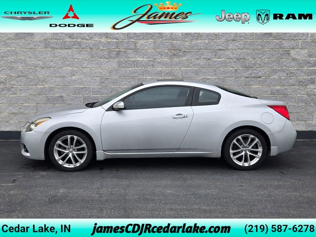 Used 2012 Nissan Altima SR with VIN 1N4BL2EP8CC216219 for sale in Cedar Lake, IN