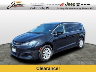 2020 Chrysler Voyager LX Van Passenger Van