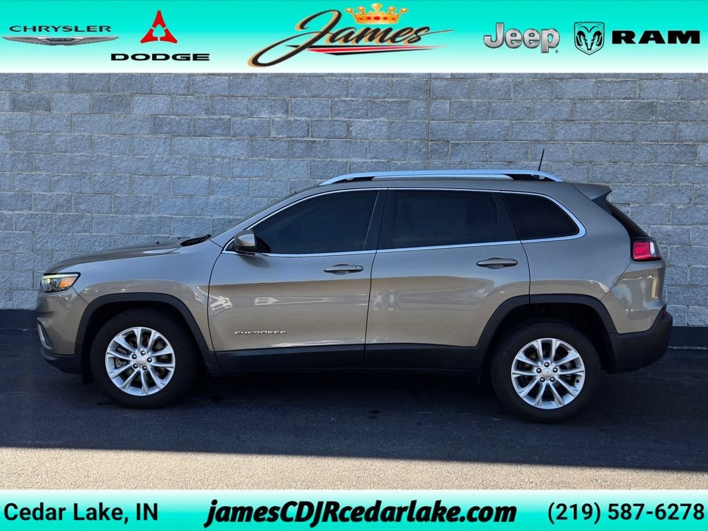Used 2019 Jeep Cherokee Latitude FWD SUV