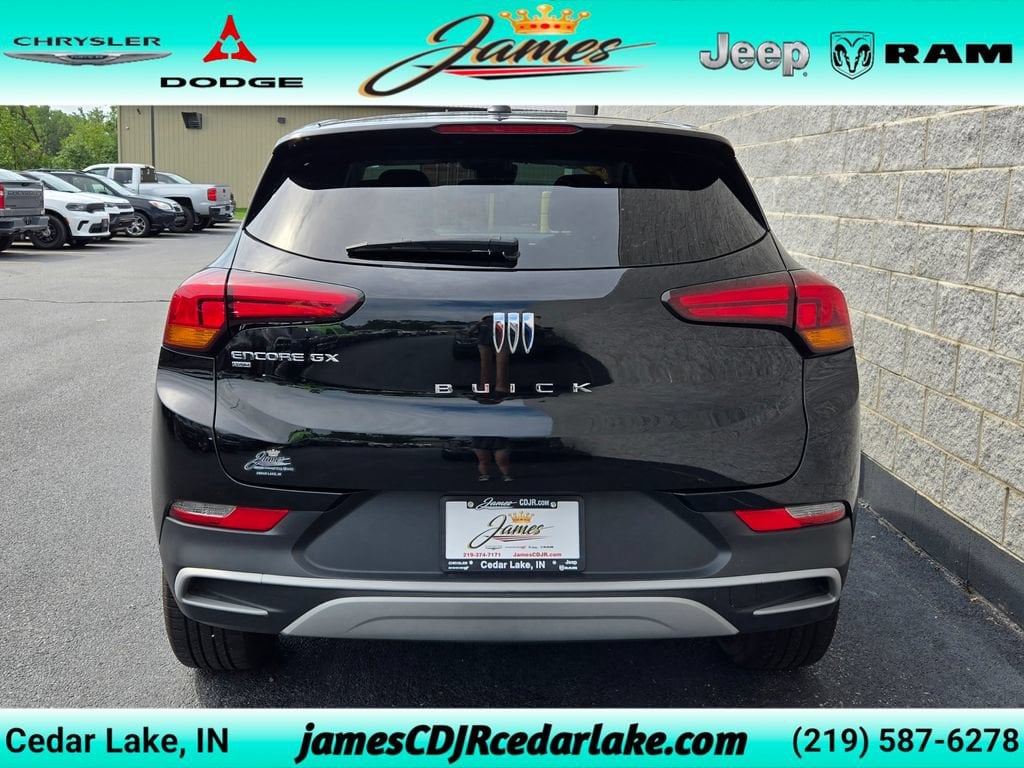 Used 2025 Buick Encore GX Preferred SUV