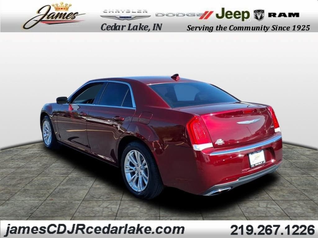 Used 2017 Chrysler 300 Limited Sedan