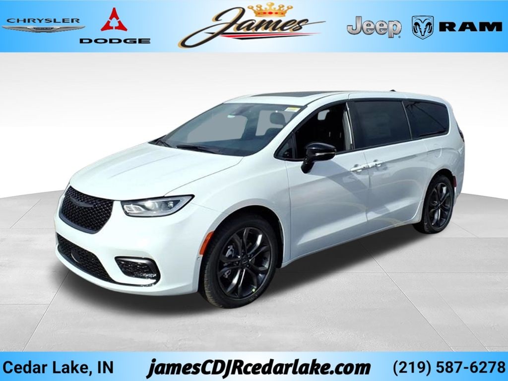 New 2026 Chrysler Pacifica Select Passenger Van
