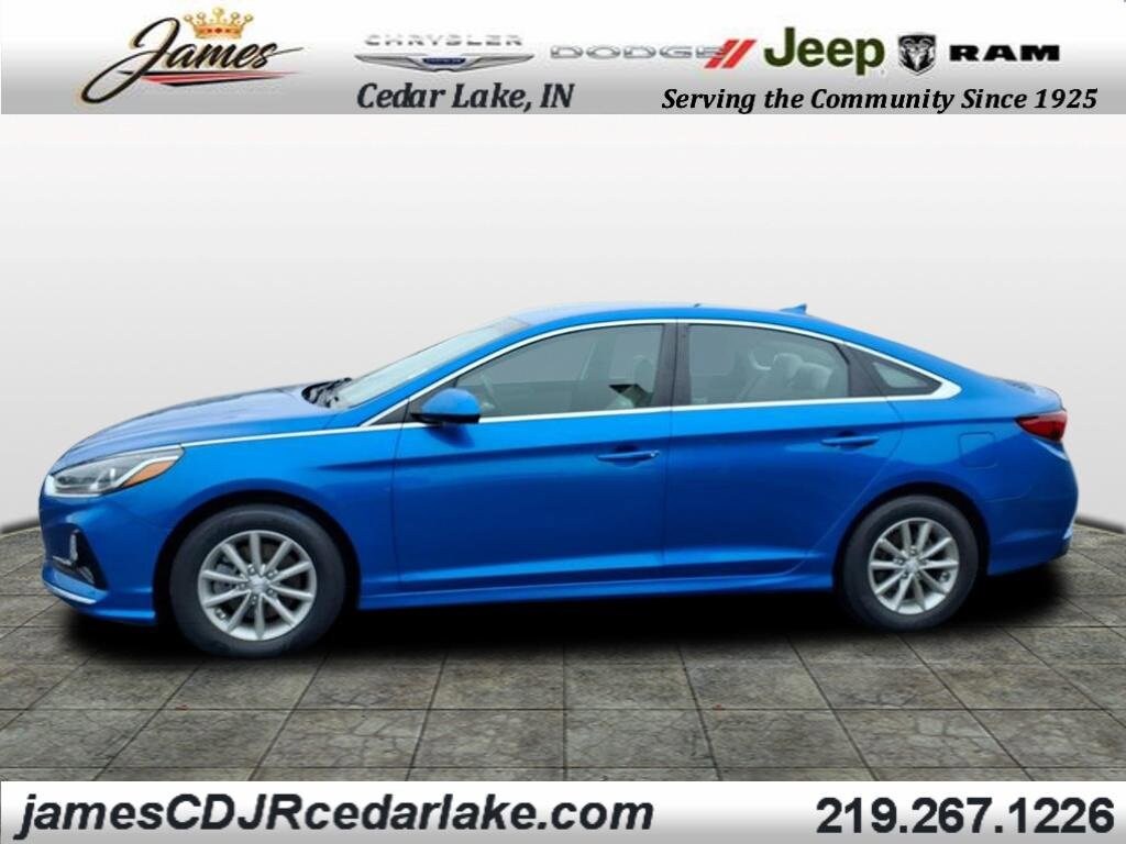 2019 Hyundai Sonata SE photo 2