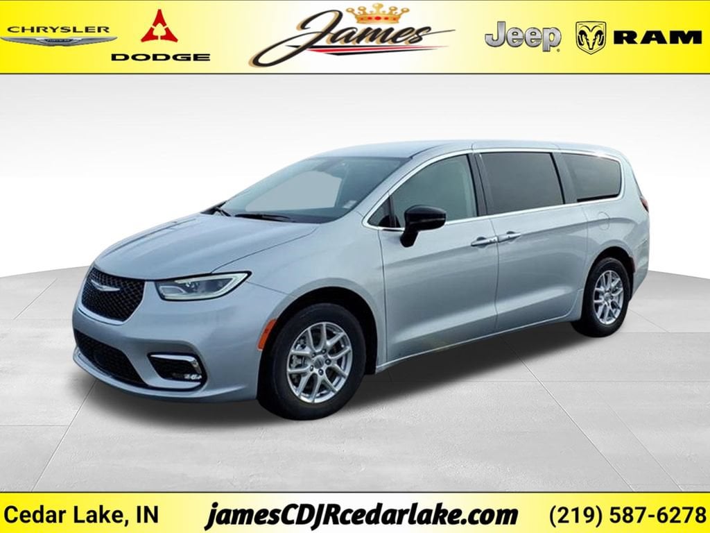 Used 2024 Chrysler Pacifica Touring L Van Passenger Van