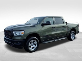 2021 Ram 1500 Big Horn/Lone Star Truck Crew Cab
