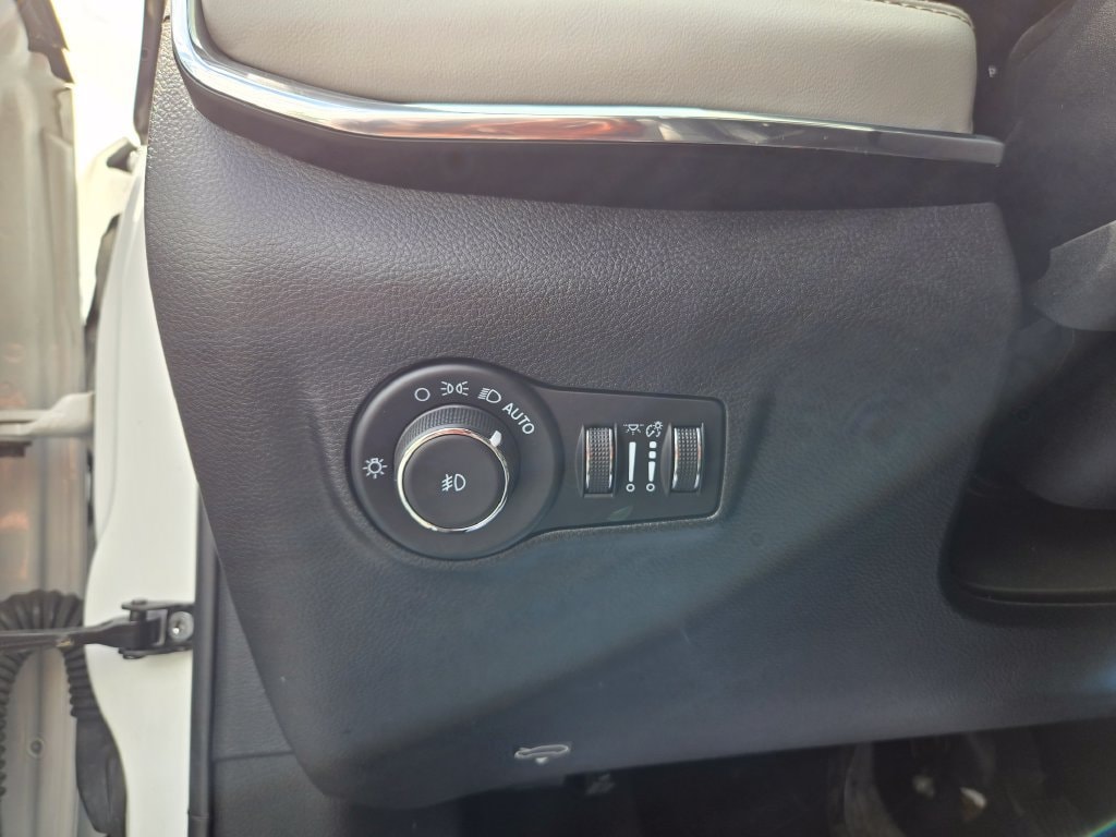 2022 Jeep Compass Limited - Photo 16