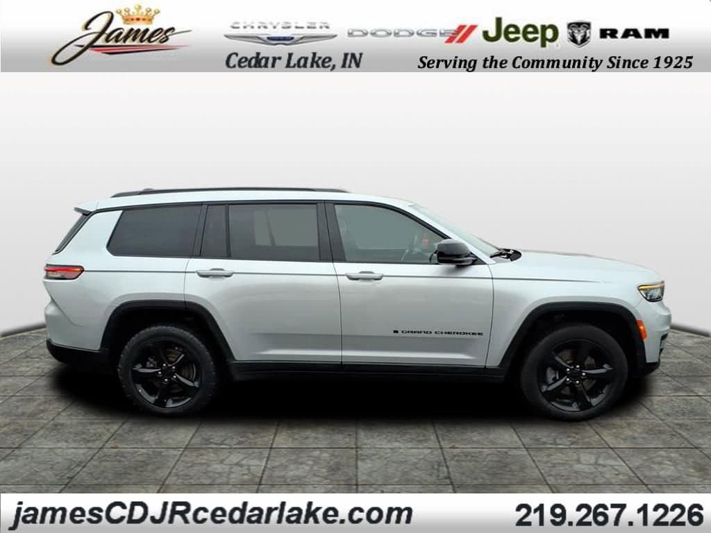 Used 2021 Jeep Grand Cherokee L Laredo SUV