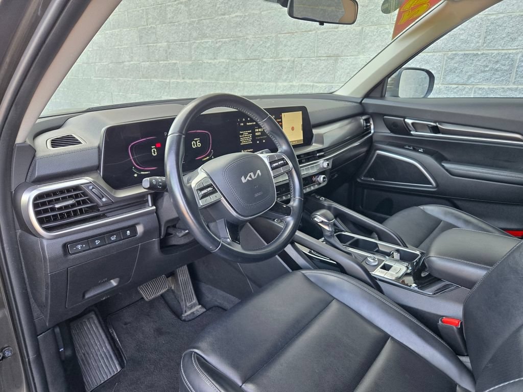 2025 Kia Telluride S - Photo 12