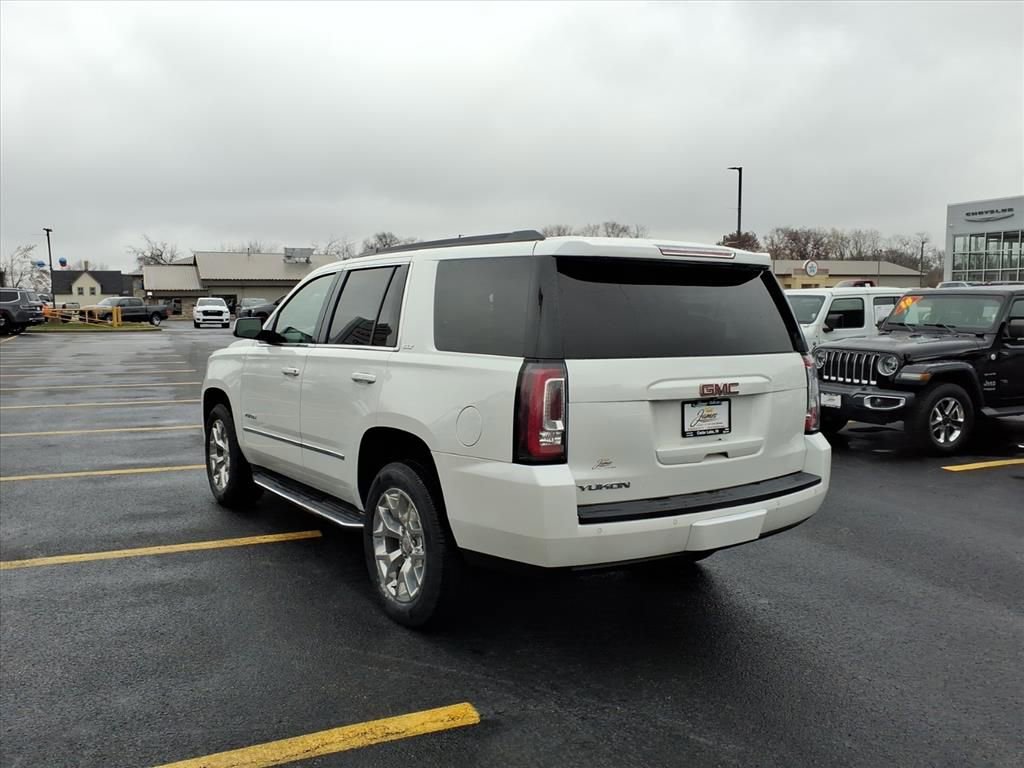 2019 Gmc Yukon SLT photo 2
