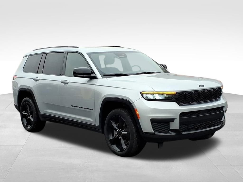 Used 2021 Jeep Grand Cherokee L Laredo SUV