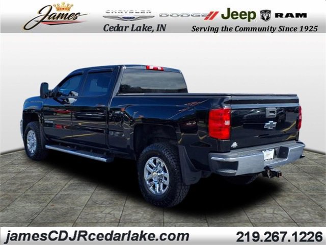 2015 Chevrolet Silverado 2500HD LT photo 3