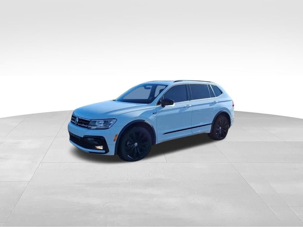 2021 Volkswagen Tiguan SE R-LINE BLACK's photo