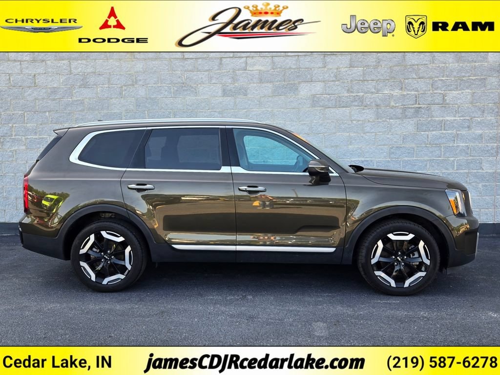 2025 Kia Telluride S - Photo 5