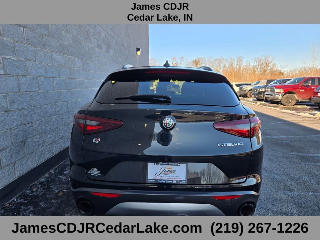 Used 2023 Alfa Romeo Stelvio Ti SUV