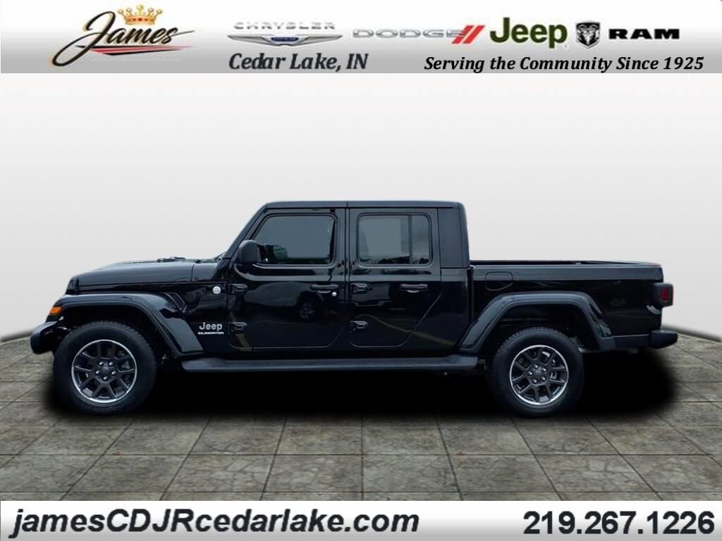 2021 Jeep Gladiator Overland photo 2