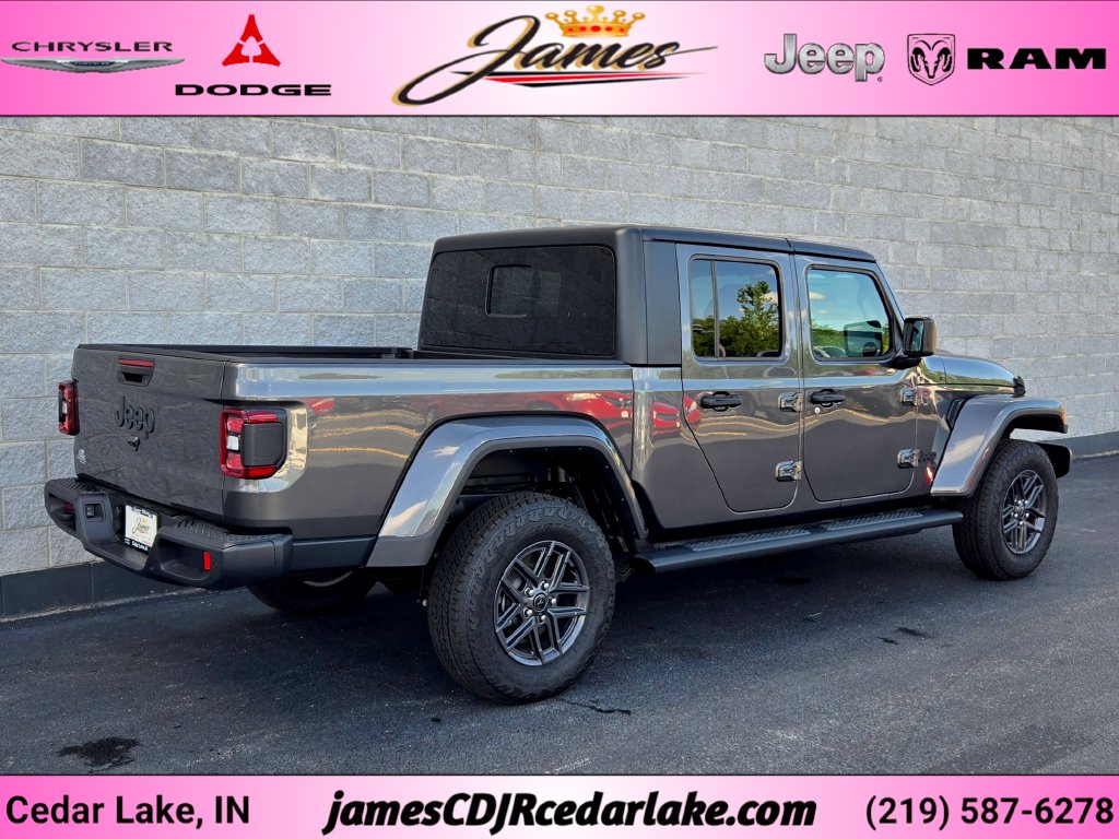 New 2026 Jeep Gladiator SPORT S 4X4 Pickup