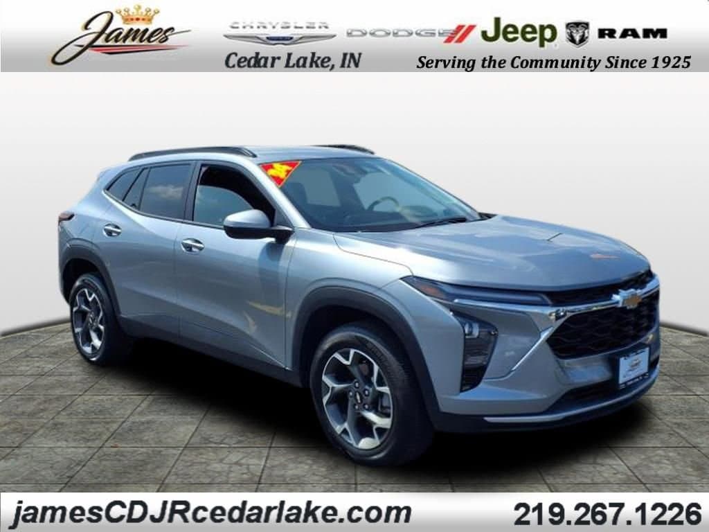 Used 2024 Chevrolet Trax LT SUV