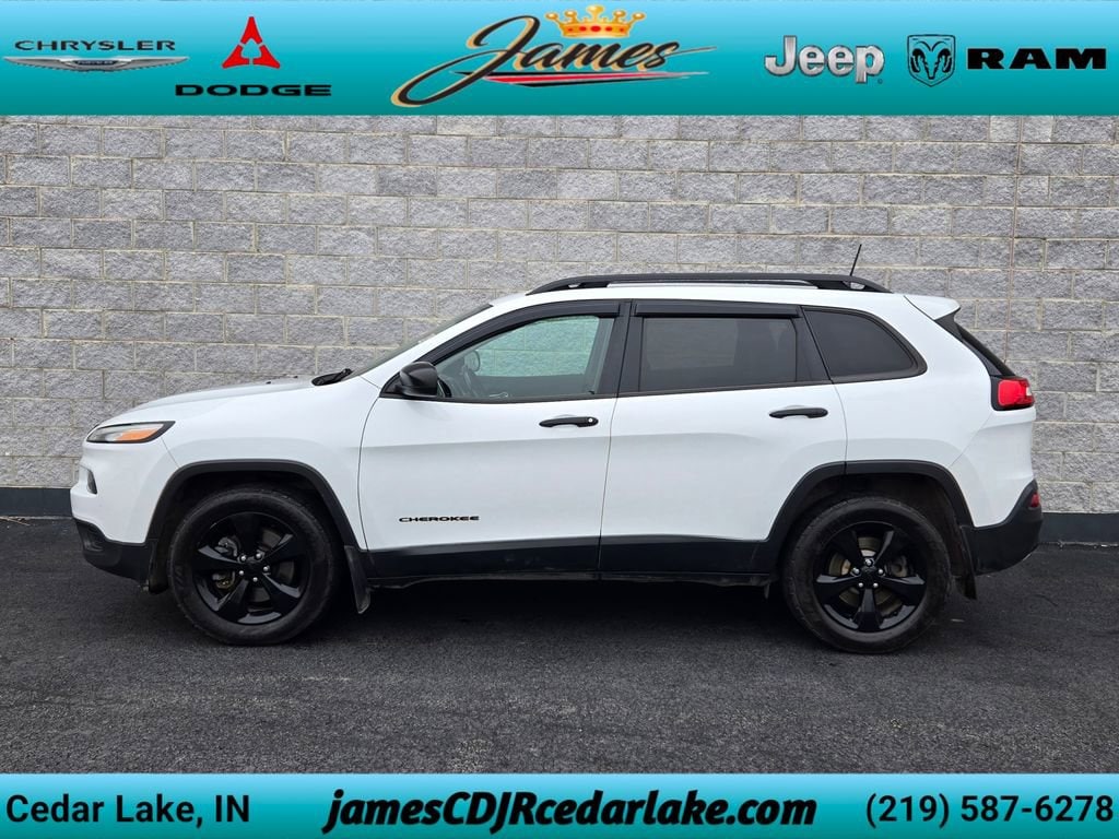 Used 2017 Jeep Cherokee Sport Altitude with VIN 1C4PJMAS1HW560945 for sale in Cedar Lake, IN