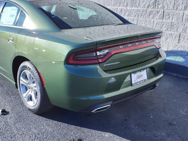 2023 Dodge Charger SXT photo 4