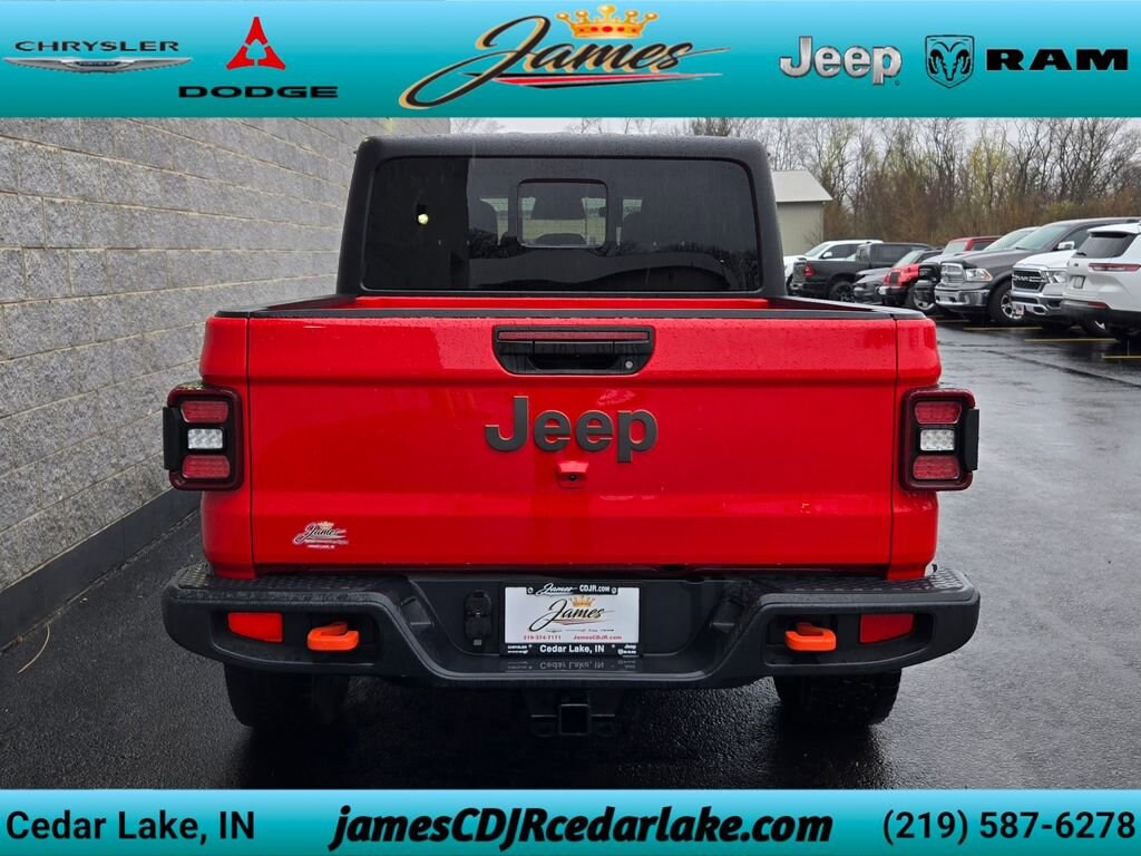 Used 2026 Jeep Gladiator Mojave Truck Crew Cab