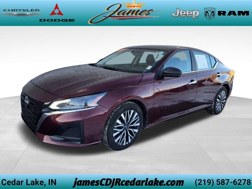 2025 Nissan Altima SV