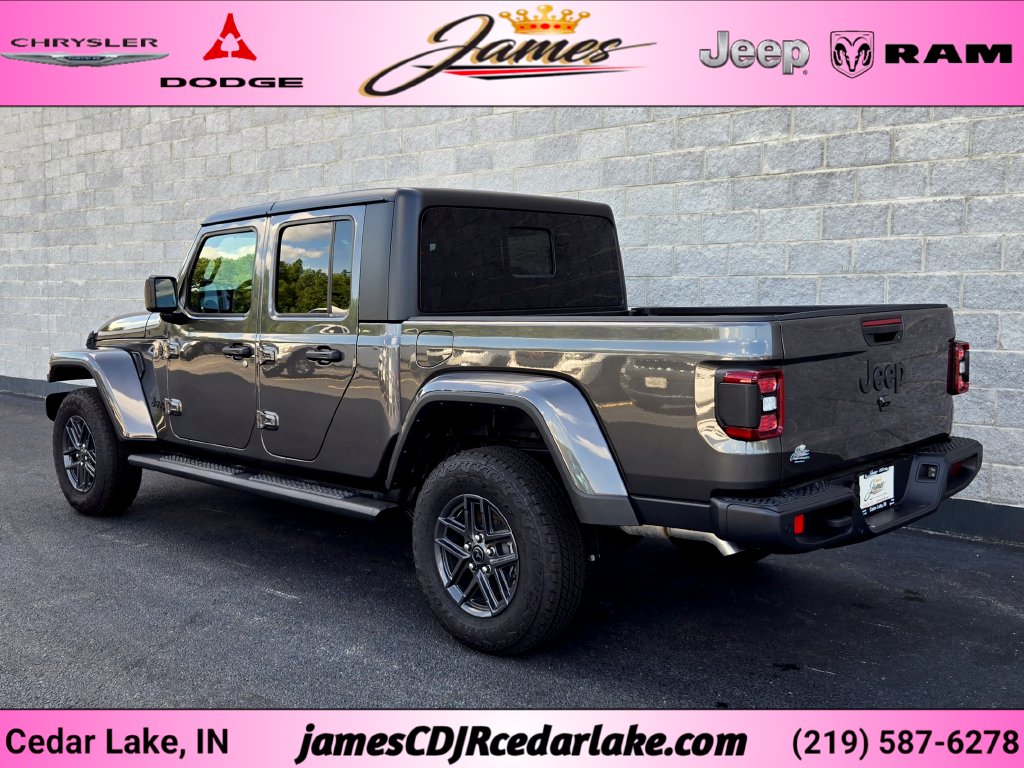 New 2026 Jeep Gladiator SPORT S 4X4 Pickup