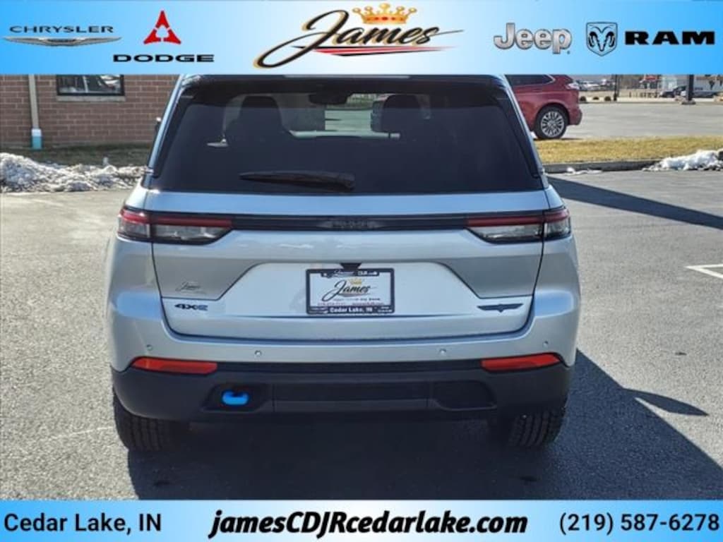 New 2023 Jeep Grand Cherokee Trailhawk 4xe Sport Utility