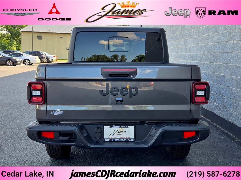 New 2026 Jeep Gladiator SPORT S 4X4 Pickup