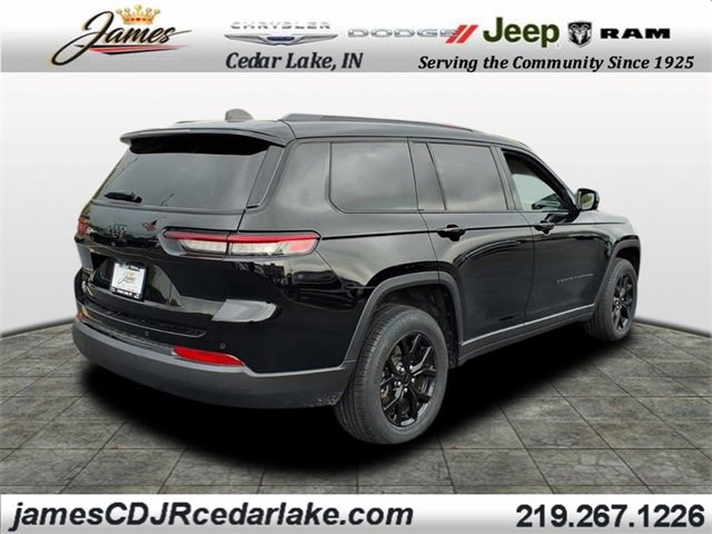 2024 Jeep Grand Cherokee Altitude photo 4