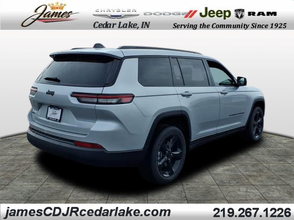 New 2025 Jeep Grand Cherokee L ALTITUDE X 4X4 Sport Utility
