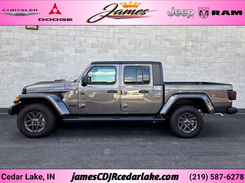 New 2026 Jeep Gladiator SPORT S 4X4 Pickup