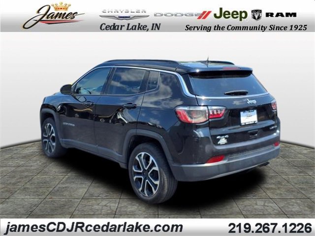 2022 Jeep Compass Limited photo 2