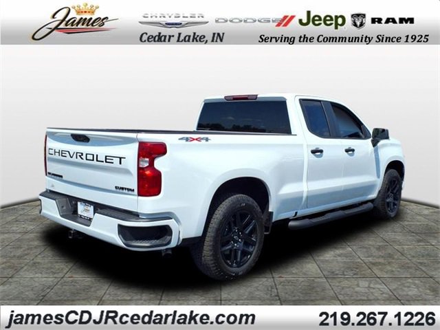 2025 Chevrolet Silverado 1500 Custom photo 4