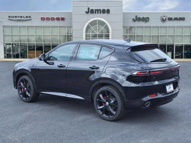 2024 Dodge Hornet R/T photo 3