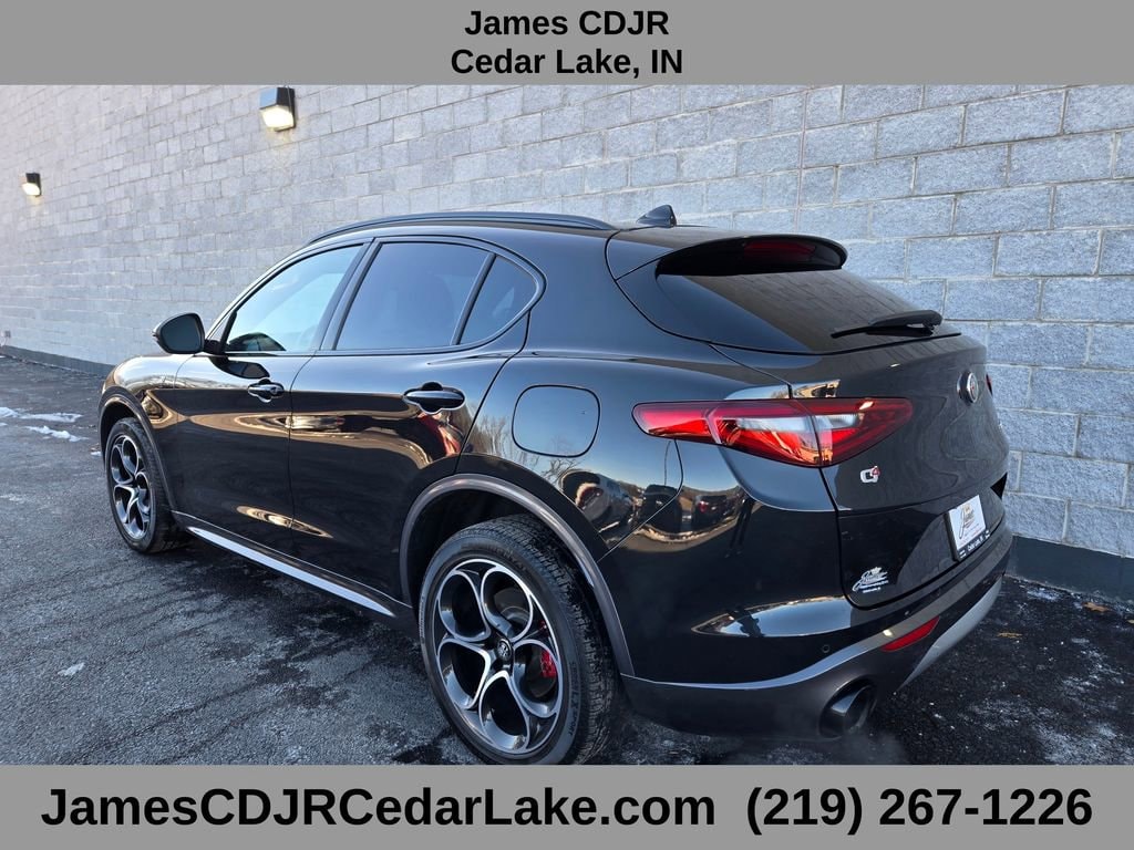 Used 2023 Alfa Romeo Stelvio Ti SUV