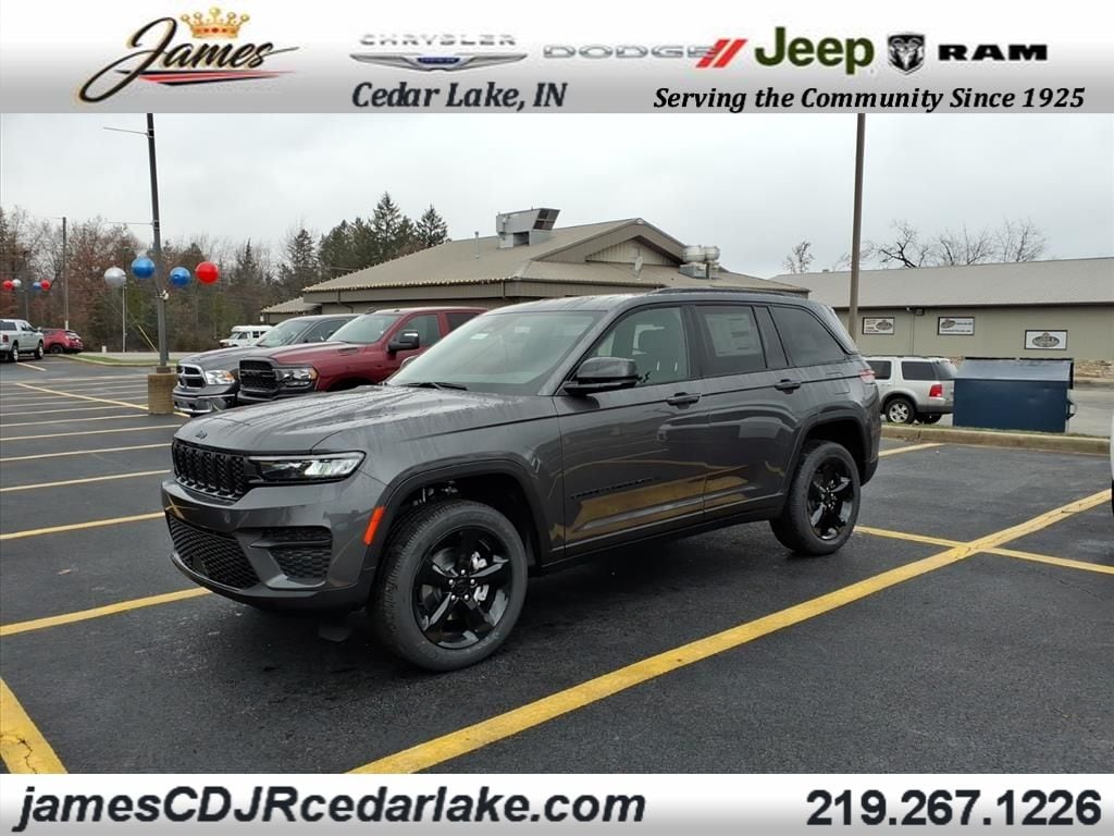 2025 Jeep Grand Cherokee Altitude's photo