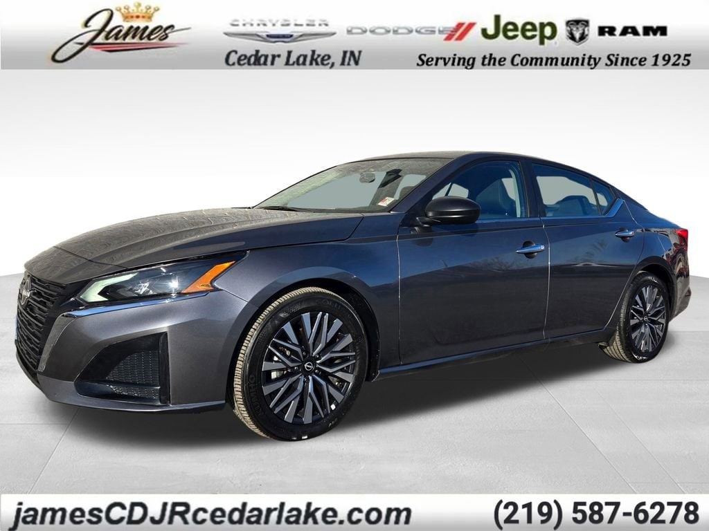 2025 Nissan Altima SV