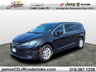 2020 Chrysler Voyager LX Van Passenger Van