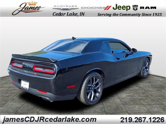 2022 Dodge Challenger R/T photo 4