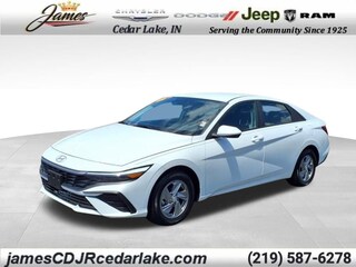 2025 Hyundai Elantra SE Sedan