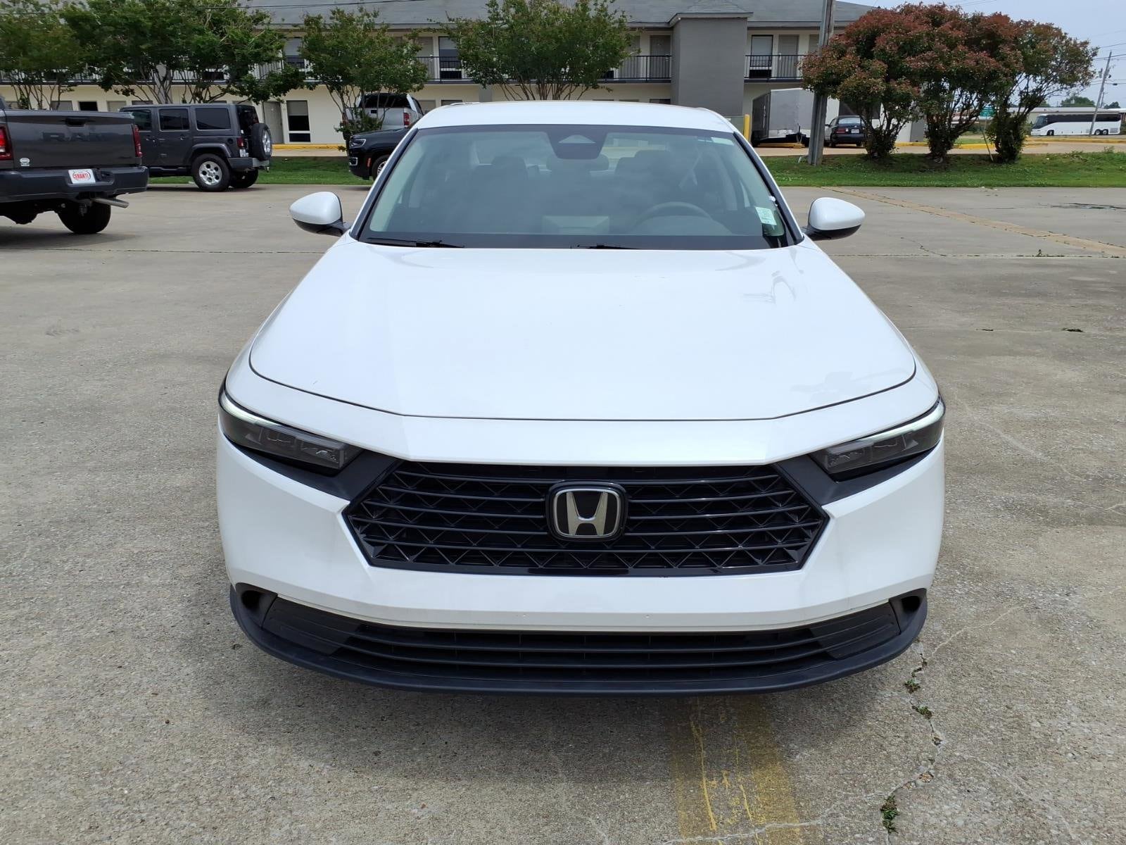 2024 Honda Accord LX - Photo 8